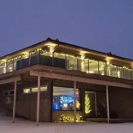 Sommaroy Aurora Apartman *