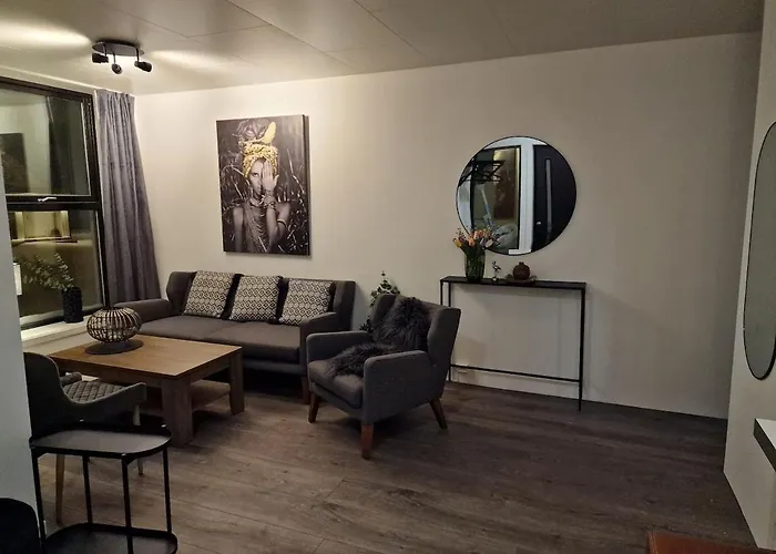 Sommaroy Aurora * Tromsø